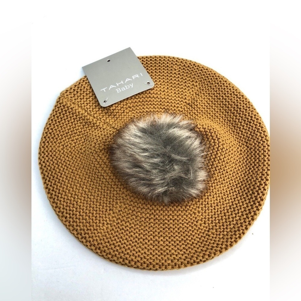 Tahari Baby Green pom pom Beret
